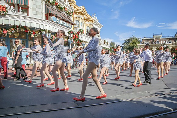 DTWHO25-12048