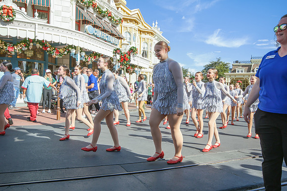 DTWHO25-12085