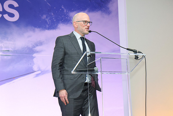 DG4_3376