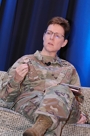 DG1_6142