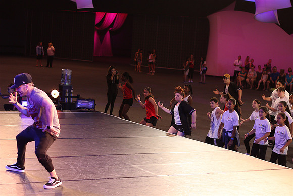 WDC17_06437