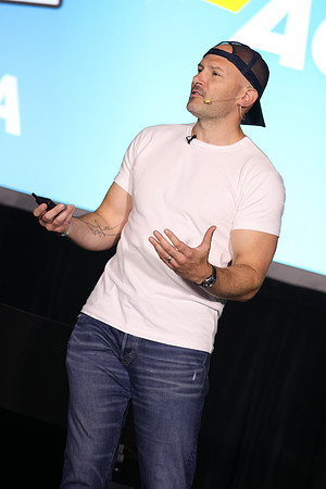 DG1_8071