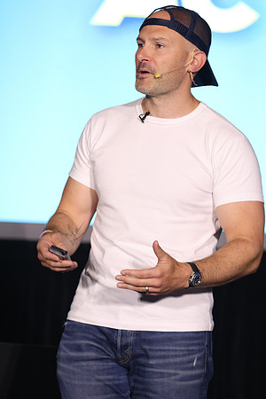 DG1_8082