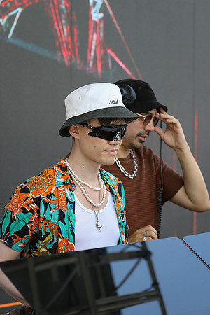 DGP_7649