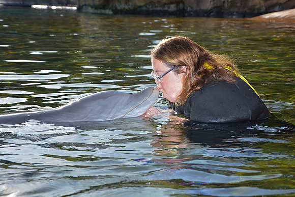 dolphinkiss