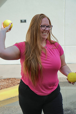 DG2_0225