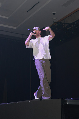 DG2_3595