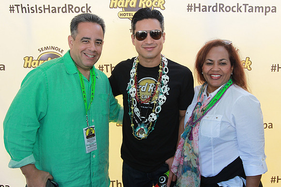Ralph Notaro02012015MarioLopezM&G110