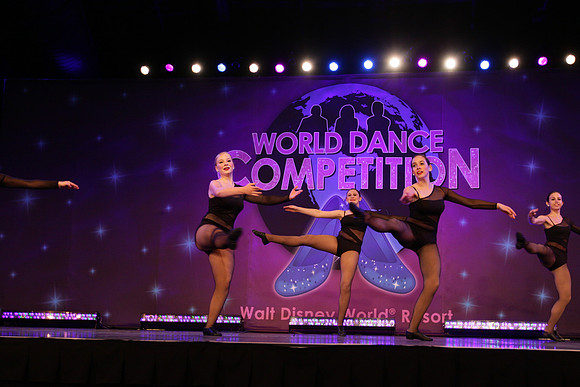 WDC17_04385