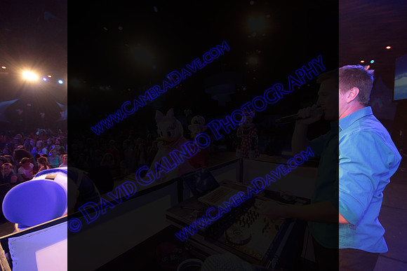 DTW16_08885