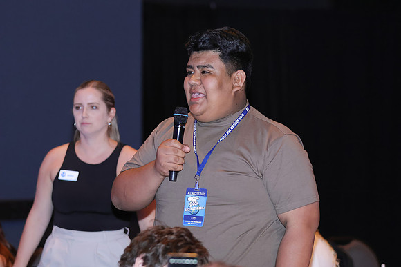 DG1_4353