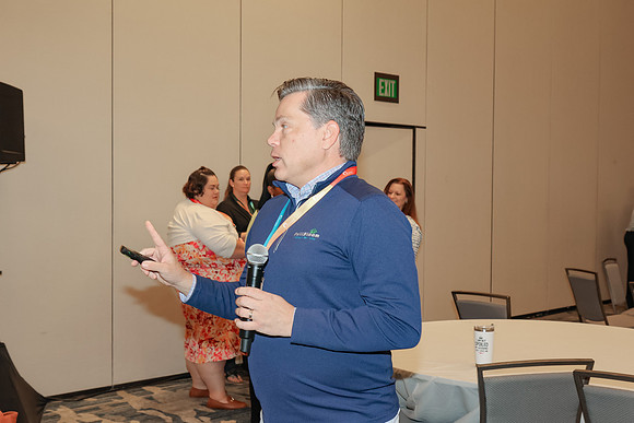 DG1_7704