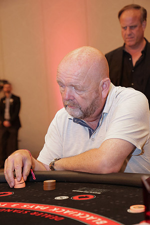DG2_9296