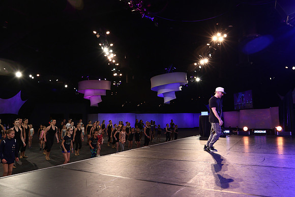 WDC18-12062