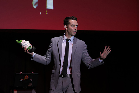 DG2_3011