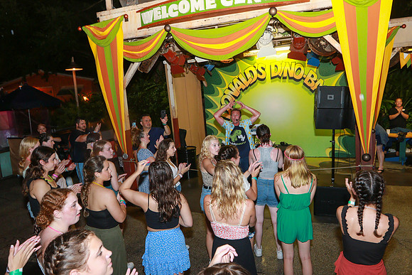 DTW21-08224