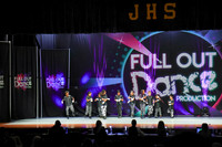 Performance 92 - BLING BLING CREW